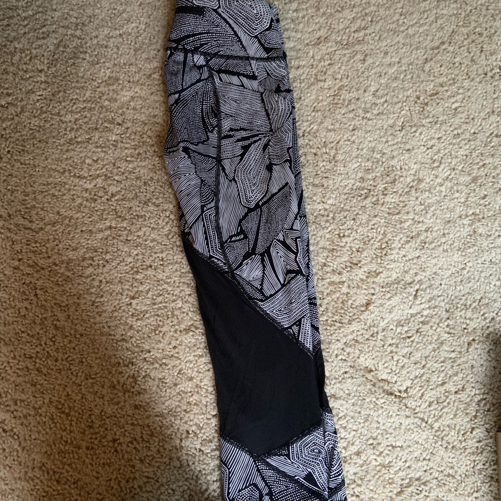 Rare Lululemon capri